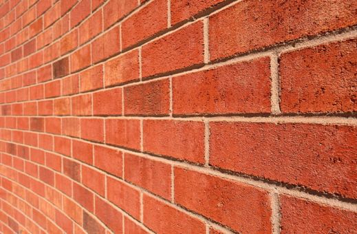 Corona-brick-wall-contractor